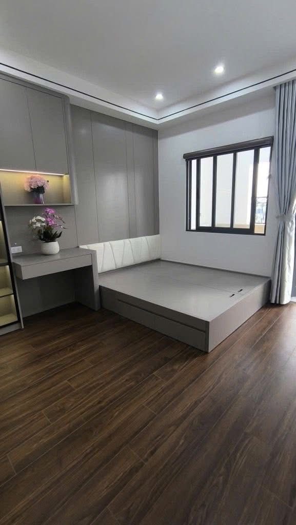 KĐT MỄ TRÌ HẠ CHUNG CƯ 114.6 M2 FULL NỘI THẤT- 4 PHÒNG NGỦ - 2 WC - Ở NGAY DỊP TẾT - SẴN SỔ ĐỎ CHỜ GIAO DỊCH